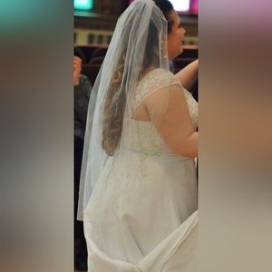 Wedding dress